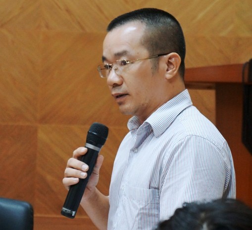 Ông Nguyễn Quốc Hưng - PGĐ công ty CP Xuất nhập khẩu Khoáng sản (đơn vị trúng thầu cung ứng máy). Ảnh: VIẾT CƯỜNG