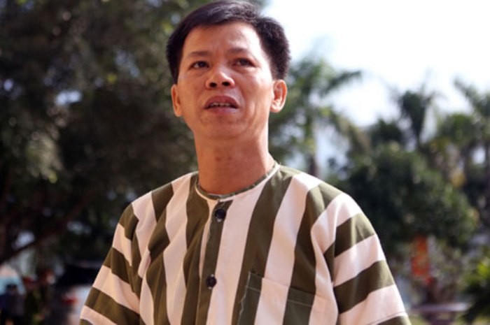Ông Nguyễn Thanh Chấn sau gần 10 năm ngồi tù chịu án oan, nay đã may mắn thoát khỏi cảnh tù tội, ngẩng mặt nhìn đời.