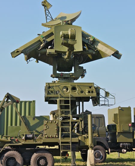 Radar SNR-125 Low Blow nâng cấp cung cấp kênh dẫn hướng tân công 2 mục tiêu cùng lúc Ảnh:Ausairpower