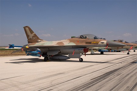 Chiến đấu cơ F-16 Fighting Falcon trong biên chế không quân Israel