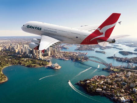 Qantas lên kế hoạch cắt giảm 500 công nhân do làm ăn thua lỗ.