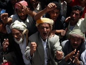 Biểu tình phản đối Tổng thống Ali Abdullah Saleh ở Sanaa, ngày 16/1. (Nguồn: AFP/TTXVN)