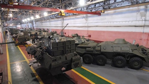 Quân đội Nga sẽ có xe bọc thép Boomerang vào năm 2013.