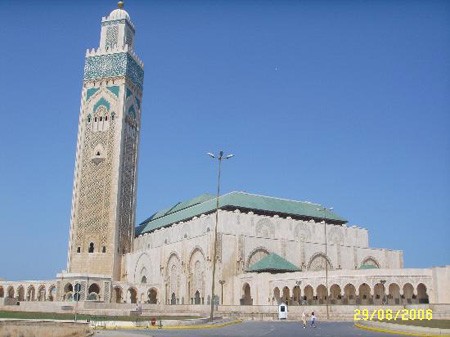 Hassan II- nhà thờ hồi giáo lớn thứ 2 thế giới. Nguồn: Internet.