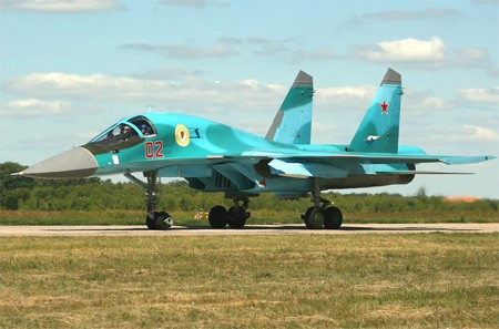 Máy bay ném bom Su-34 Fullback