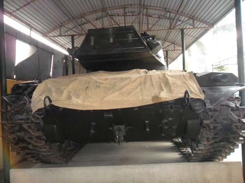 Xe tăng M41 – Số hiệu 021 là chiến lợi phẩm thu được tại Cheo Reo – Phú Bổn. Xe được biên chế vào Đại đội 9, Tiểu đoàn 3, Trung đoàn 273. Chiếc xe đã lập công lớn trong trận Cầu Bồng ngày 29/4/1975, bắn hạ 7 xe M113 của địch góp phần mở đường cho Quân đoàn 3 tiến vào giải phóng Sài Gòn.