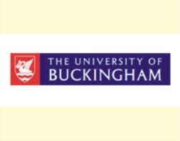 Trường ĐH Buckingham được xếp hàng đầu về sự hài lòng của sinh viên. Đây là trường tư thục duy nhất có bằng cấp được công nhận tại Anh, là trường được Nữ hoàng Anh cấp chứng nhận của Hoàng Gia năm 1983, có chất lượng đào tạo tương đương Trường Đại học Quốc gia ở Anh. Được Tổ chức Giáo dục nâng cao của Chính phủ và Hội đồng Quỹ Anh quốc (Hefce) bầu chọn là số 1 năm 2006 – 2007 bởi Uỷ ban Điều tra Sinh viên quốc gia