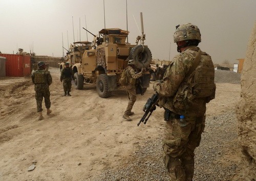Các căn cứ Mỹ được tăng cường bảo vệ sau vụ thảm sát chấn động - Ảnh: AFP