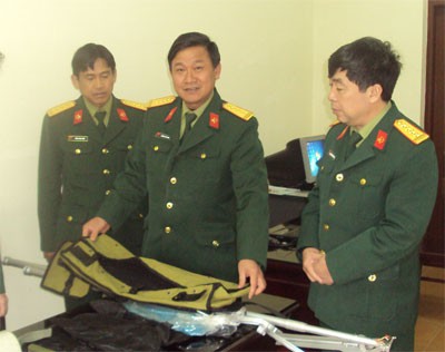 Túi bao gói vũ khí trang bị sử dụng cho đặc công nước.