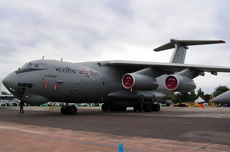 Máy bay tiếp liệu trên không Il-78 của Ấn Độ.