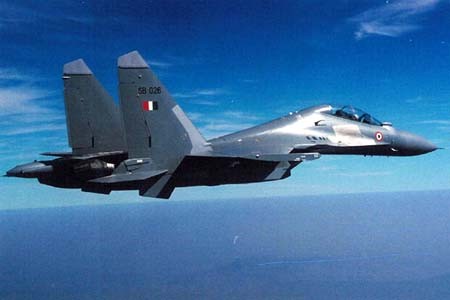 Máy bay chiến đấu Sukhoi là một trong những vũ khí Ấn Độ nhập khẩu từ Nga. Ảnh: Internet