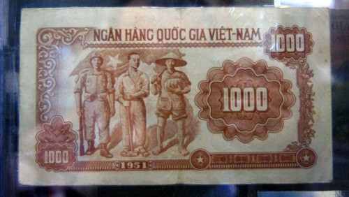 Tờ một nghìn đồng năm 1951.