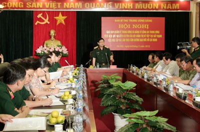 Thượng tướng Ngô Xuân Lịch phát biểu khai mạc hội nghị