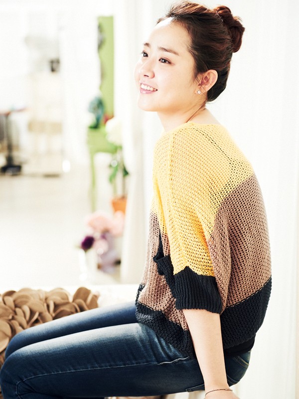Thay vào đó là một Moon Geun Young xinh đẹp, ngọt ngào, vô cùng quyến rũ. (Ảnh HB) Xem thêm: Cơn sốt 'thiên sứ 9X': Đẹp như mỹ nhân cổ trang Trung Hoa