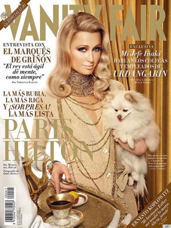 Khuôn mặt của Paris Hilton trên trang bìa tạp chí Vanity Fair 2003 bị chỉnh sửa thái quá khiến nó xương xẩu và đơ như tượng. Xem thêm:Sao Hollywood tươi trẻ, sexy với kiểu mặc crop top