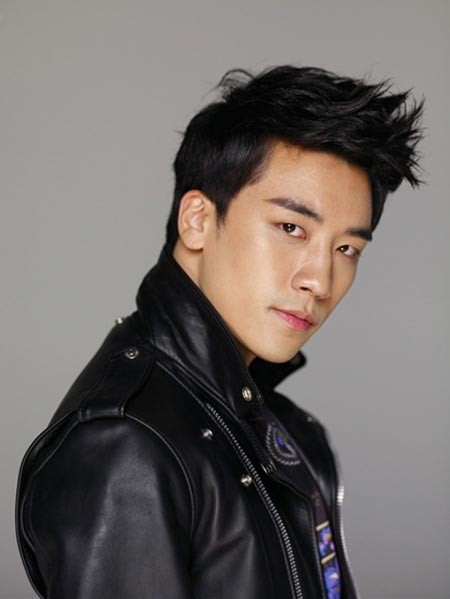 Lee Seung Hyun Biệt danh: Seung Ri (Big Bang) Ngày sinh: 12/09/1990 Xem thêm: Sao Hàn nào mặc xấu nhất nửa đầu 2012?
