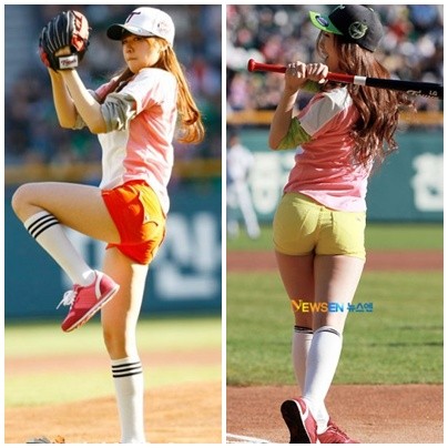 Hai cô nàng nhóm Girl' Day rất sport với chiếc quần short ngắn .