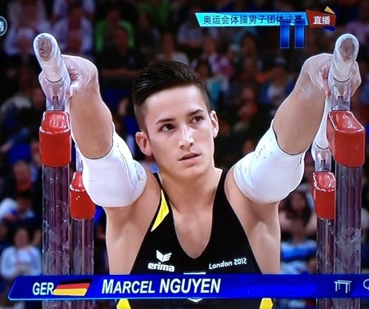 Marcel Nguyen (1987): VĐV thể dục dụng cụ người Đức gốc Việt gây sốt với vẻ ngoài quá đẹp trai và cuốn hút.