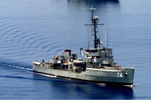 Tàu hộ tống lớp Auk được Philippines mua lại của Hải quân Mỹ (2 chiếc) năm 1965. Tàu được hoán cải từ lớp tàu quét mìn lớp Auk, lượng giãn nước 1.250 tấn, dài 67,57m. Hệ thống vũ khí gồm: 2 tháp pháo 76mm, 2 pháo 40mm, 2 pháo 20mm và 4 súng máy 12,7mm.