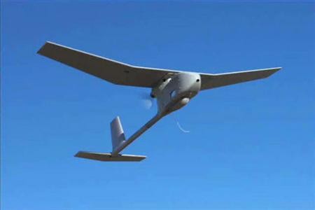 UAV còn được sử dụng để tiến hành nghiên cứu tài nguyên thiên nhiên, chẳng hạn như ghi âm và giám sát động vật hoang dã. Cục Khảo sát Địa chất Mỹ (USGS) đã thử nghiệm máy bay Raven, được trang bị đầy đủ máy ảnh nhỏ, dài khoảng 1m.