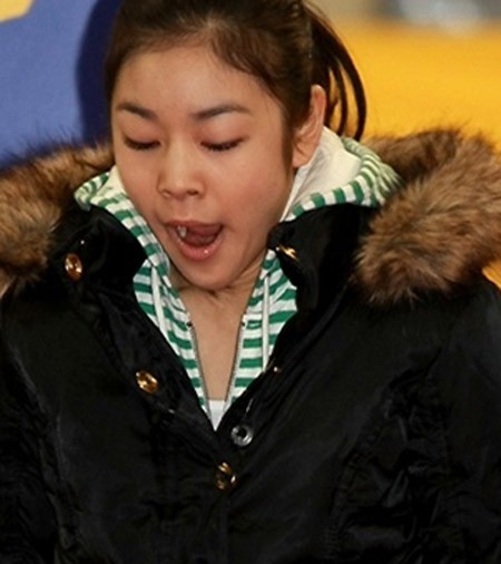 Nữ hoàng trượt băng Kim Yuna thường xuyên bị bắt gặp ngáp vặt nhất.