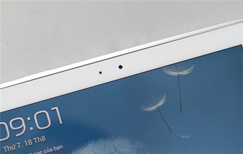 S Pen giúp Note 10.1 nổi bật so với Galaxy Tab bởi chiếc bút này tạo cảm hứng người sử dụng sáng tạo trên máy tính bảng chứ không đơn thuần chỉ tiếp nhận nội dung và giải trí như trước.