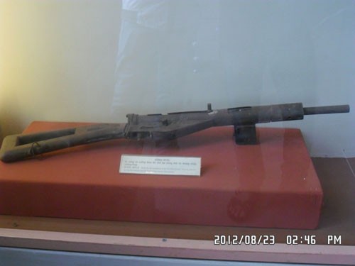 Súng Stel được công an Nam bộ sử dụng trong kháng chiến chống Pháp.