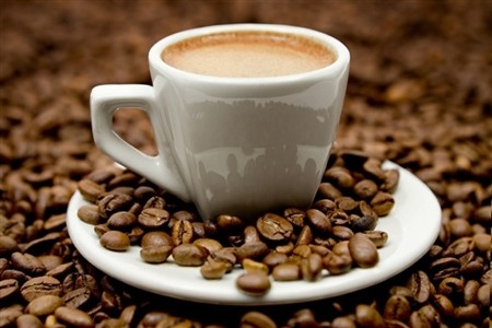 Cà phê: Thời điểm nên uống: Khi ăn sáng Các nghiên cứu cho thấy cà phê có lợi cho tim của bạn và chuyển hóa (nếu bạn uống cà phê đen), làm giảm nguy cơ mắc một số loại ung thư.