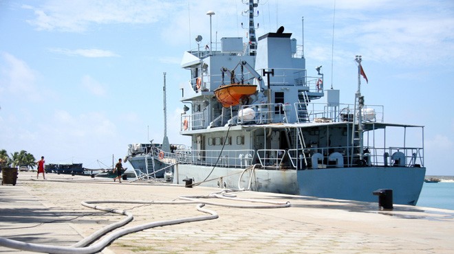 Tàu chiến Trung Quốc neo đậu tại đảo Phú Lâm thuộc quần đảo Hoàng Sa của Việt Nam - Ảnh: Nipic.com