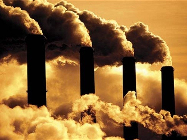 Biến đổi khí hậu đang là thảm họa trực tiếp đe dọa sự tồn vong của nhiều quốc gia. Một trong những nguyên nhân đó chính là khí thải công nghiệp. Tính trung bình mỗi giây, Trung Quốc thải ra ngoài môi trường tự nhiên 0,19kg khí nhà kính, đứng đầu thế giới, xếp sau là Mỹ với 0,18kg (số liệu năm 2009).