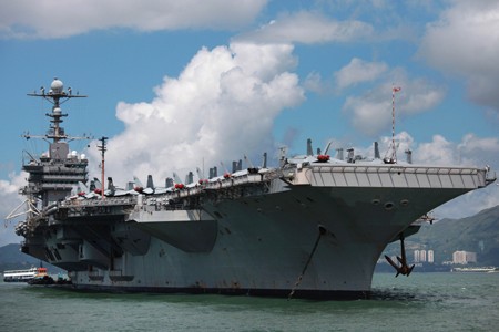 Hàng không mẫu hạm USS George Washington. Ảnh: AFP/TTXVN