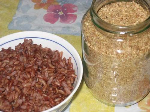 14. Gạo nâu (gạo lức): Gạo lức có chứa nhiều chất xơ và các chất dinh dưỡng rất tốt cho thể lực.
