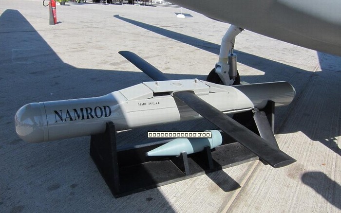 Cận cảnh tên lửa NAMROD với hàng chữ Made in UAE dưới bụng máy bay