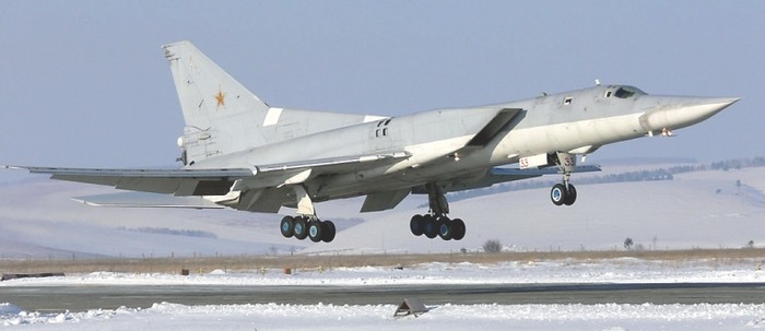 Máy bay ném bom tầm xa Tu–22M3 của Không quân Nga.