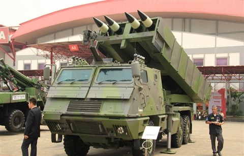 Một tổ hợp pháo phản lực MRLS do Indonesia tự phát triển.