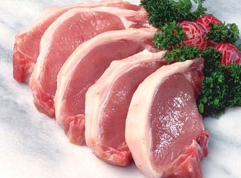 Tuy nhiên, trong mỡ lợn cũng chứa nhiều chất béo bất lợi, nếu ăn nhiều không tốt cho các bệnh như béo phì hay người có cholesterol trong máu cao