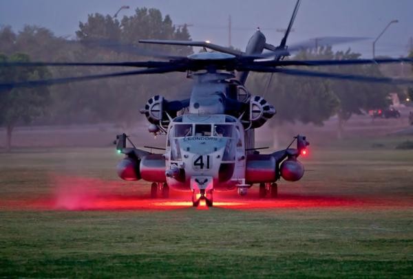 Từ những năm đầu của thập niên 80 của thế kỷ trước cho đến nay đã có khoảng 165 chiếc CH-5E Super Stallion được các phi đội bay vận tải của Lực lượng thuỷ quân lục chiến Hoa Kỳ sử dụng.