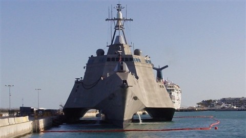 USS Independence của Hải quân Mỹ.