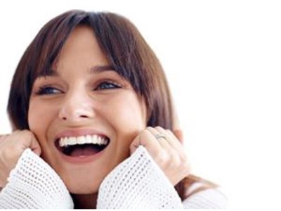 Cười to sảng khoái - tuần hoàn máu tăng 21%: Một nghiên cứu mới đây nhất của trường ĐH Texas (Mỹ) chỉ rõ, tuần hoàn máu của những người bật cười hết cỡ khi xem phim tăng 21%, đồng thời hiệu quả có thể duy trì lâu đến 24 giờ. Nhưng nếu xem phim buồn hoặc bi thương, tốc độ tuần hoàn máu giảm 18%. Vì vậy, hãy luôn cố gắng phát hiện những “góc cười” trong cuộc sống.