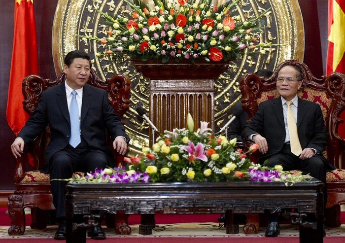 Chủ tịch Quốc hội Nguyễn Sinh Hùng hội kiến với Phó Chủ tịch Trung Quốc Tập Cận Bình