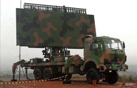 Trung Quốc đã có mấy chục năm kinh nghiệm phát triển radar mảng. Trong hình là radar kiểu cơ động của Trung Quốc