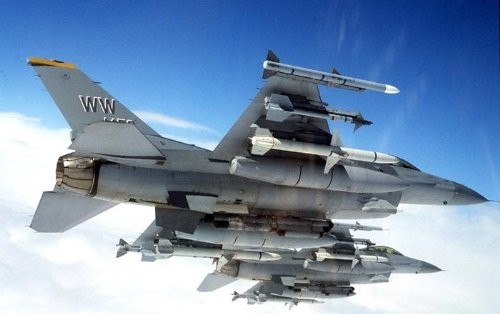 Máy bay chiến đấu F-16C Block 50.
