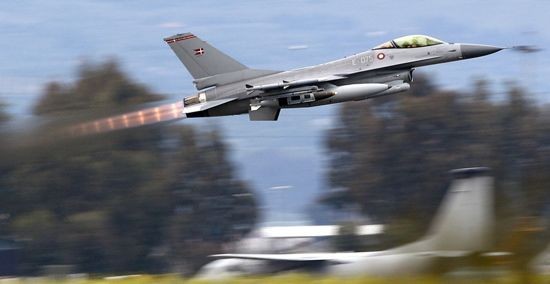 Máy bay chiến đấu F-16 của Không quân Đan Mạch, từng tham gia không kích Libya.