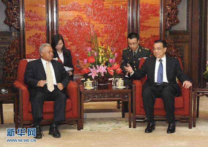 Phó Thủ tướng Trung Quốc Lý Khắc Cường hội kiến Bộ trưởng Quốc phòng Indonesia Purnomo Yusgiantoro.