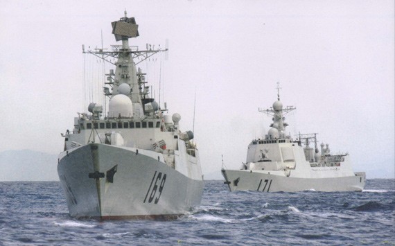 Tốp biên đội hộ tống đầu tiên của Hải quân Trung Quốc.