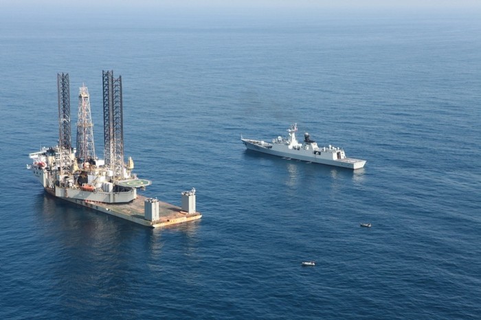 Hải quân Trung Quốc hộ tống tại vịnh Aden.