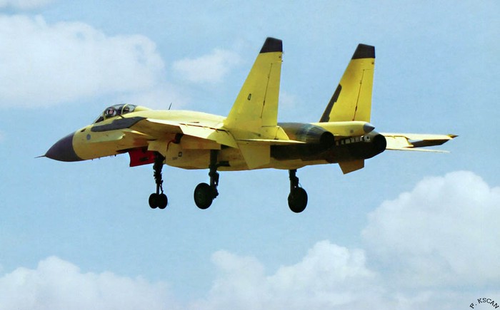 Máy bay chiến đấu J-15 phiên bản Hải quân của Trung Quốc.