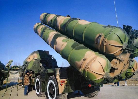 Tên lửa phòng không S-300PMU2 Trung Quốc nhập khẩu của Nga.