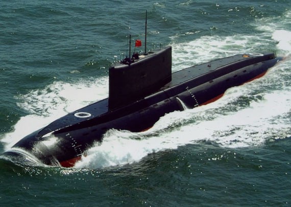 Tàu ngầm thông thường lớp Kilo của Hải quân Trung Quốc, do Nga chế tạo.
