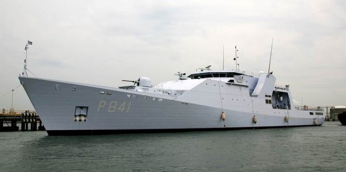 Tàu tuần tra Zeeland lớp Holland - Hải quân Hoàng gia Hà Lan.